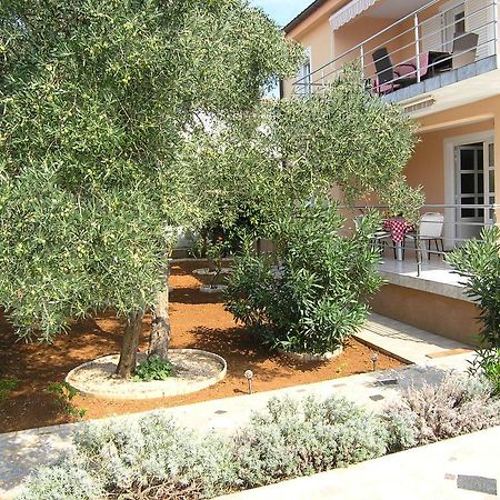 Apartmani Bakran Krk Town Exteriér fotografie