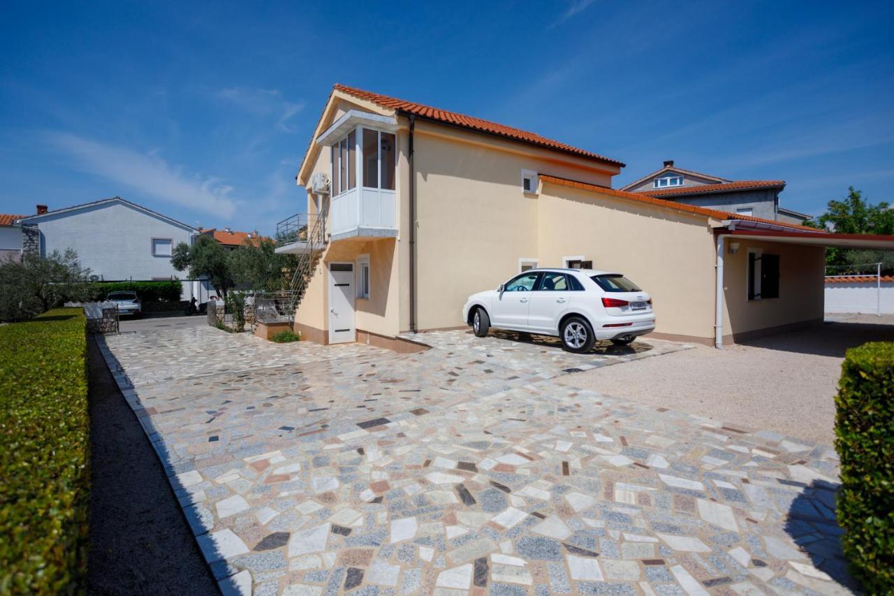 Apartmani Bakran Krk Town Exteriér fotografie