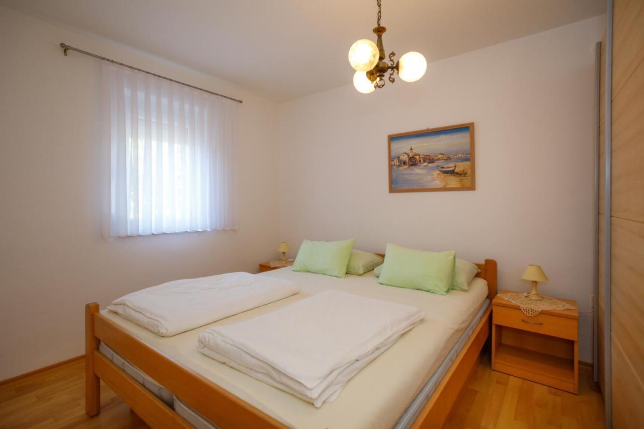Apartmani Bakran Krk Town Exteriér fotografie