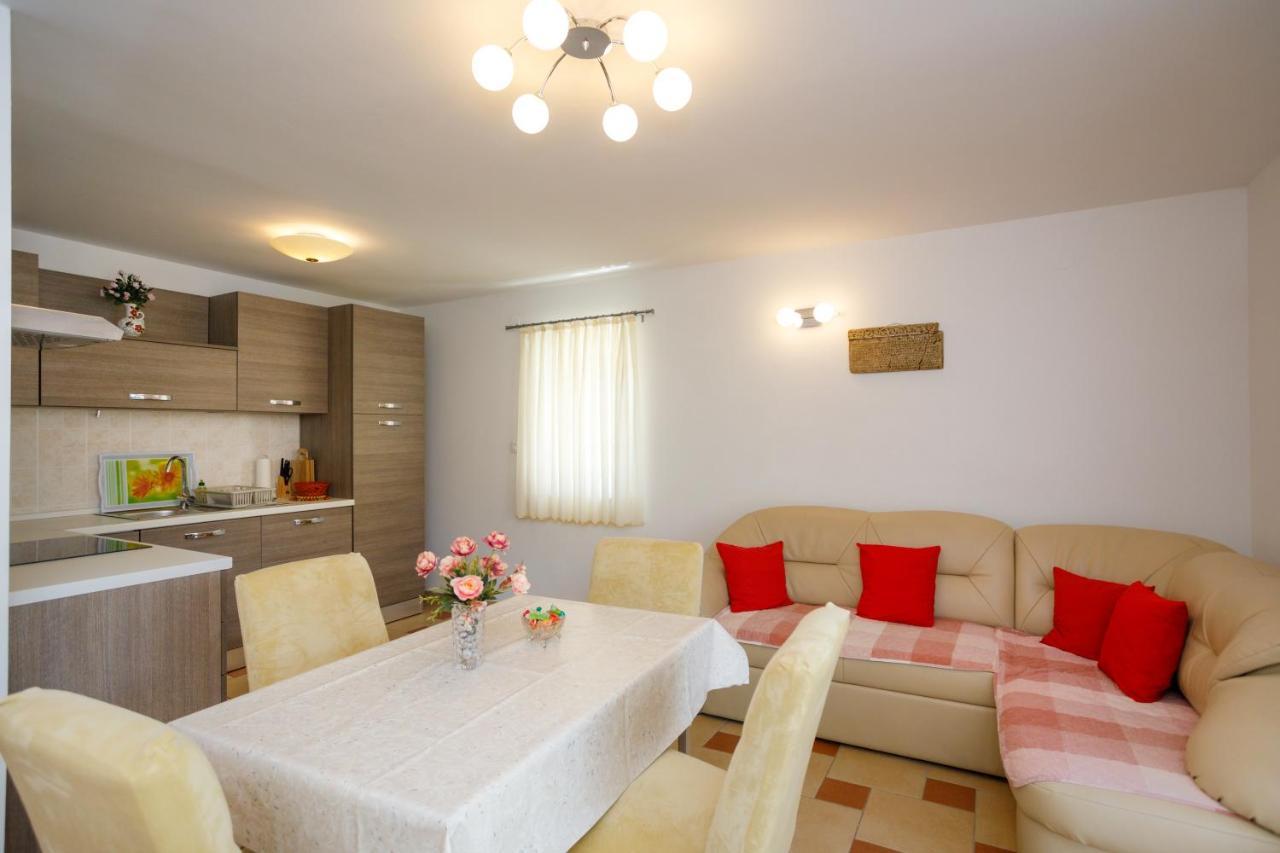 Apartmani Bakran Krk Town Exteriér fotografie