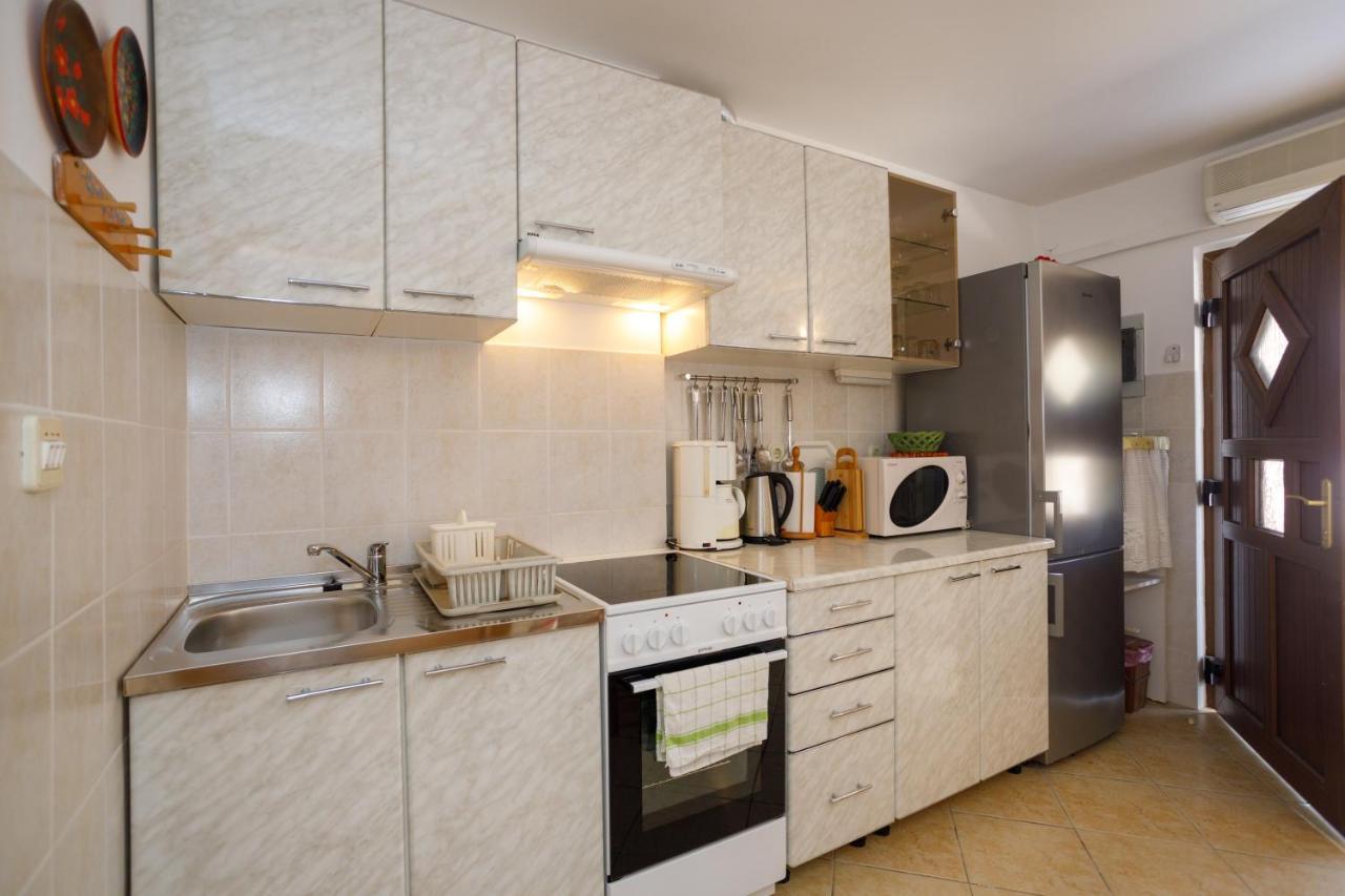 Apartmani Bakran Krk Town Exteriér fotografie